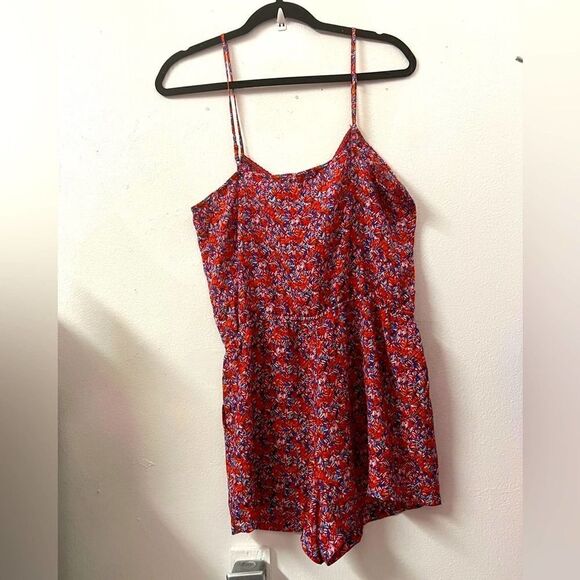 FOREVER 21 Red & Blue Flower Romper size small petite - Picture 3 of 3